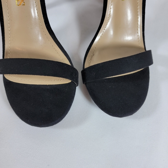 Dream Pairs Womens Karrie Black Ankle Strap Heels Size 7 - Picture 2 of 4